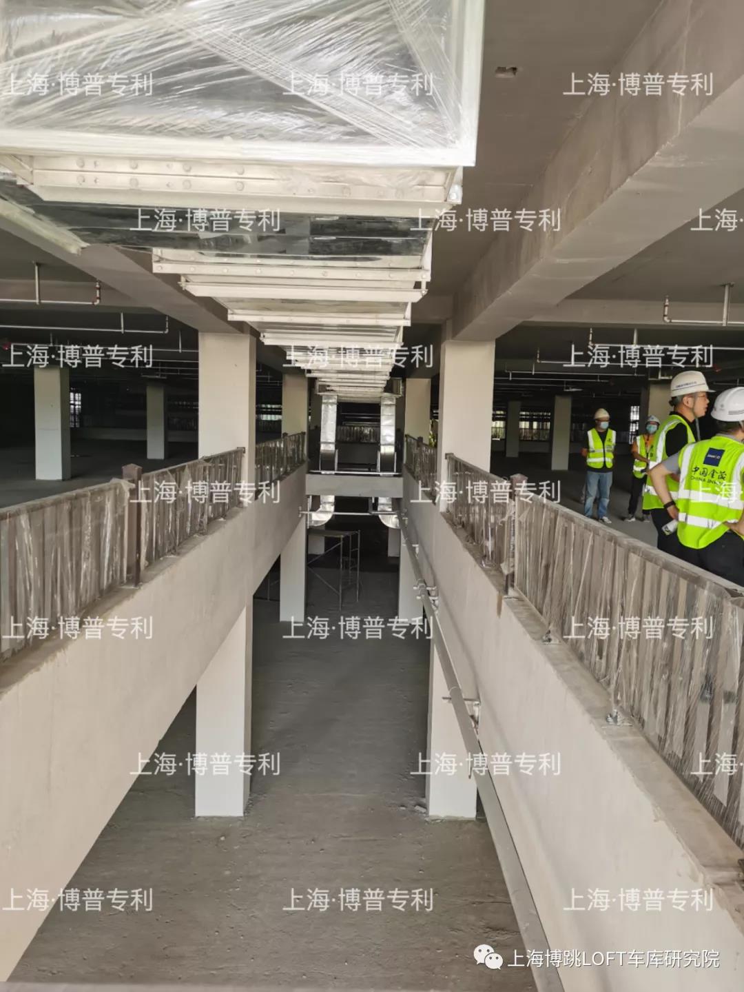北碚恭喜金茂集团第一个LOFT专利车库项目封顶！（限内部参观）